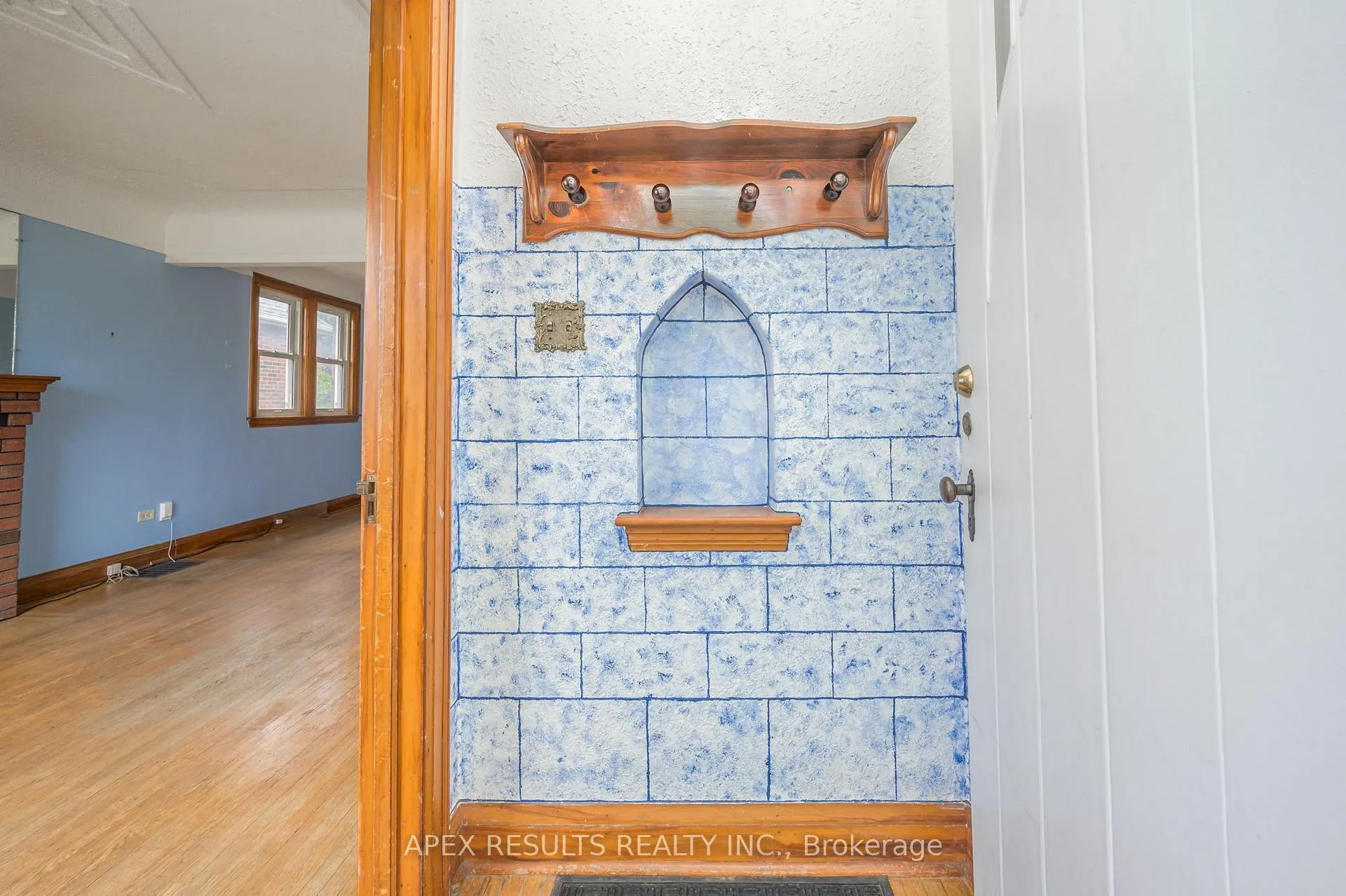 Photo 8 of 39 Strathearne Avenue, Hamilton, Homeside — HOMEH
