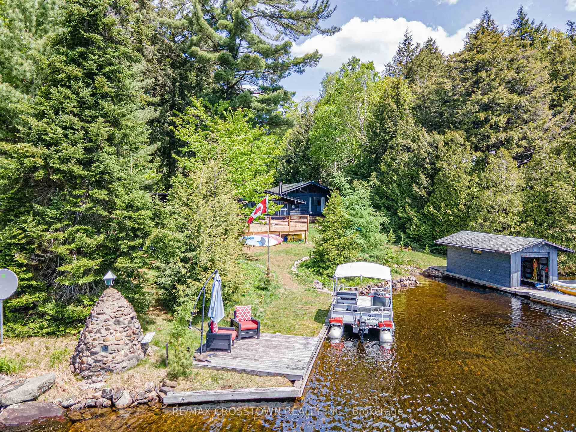 Photo 1 of 228 MacBeth Island, Bracebridge, Oakley — HOMEH