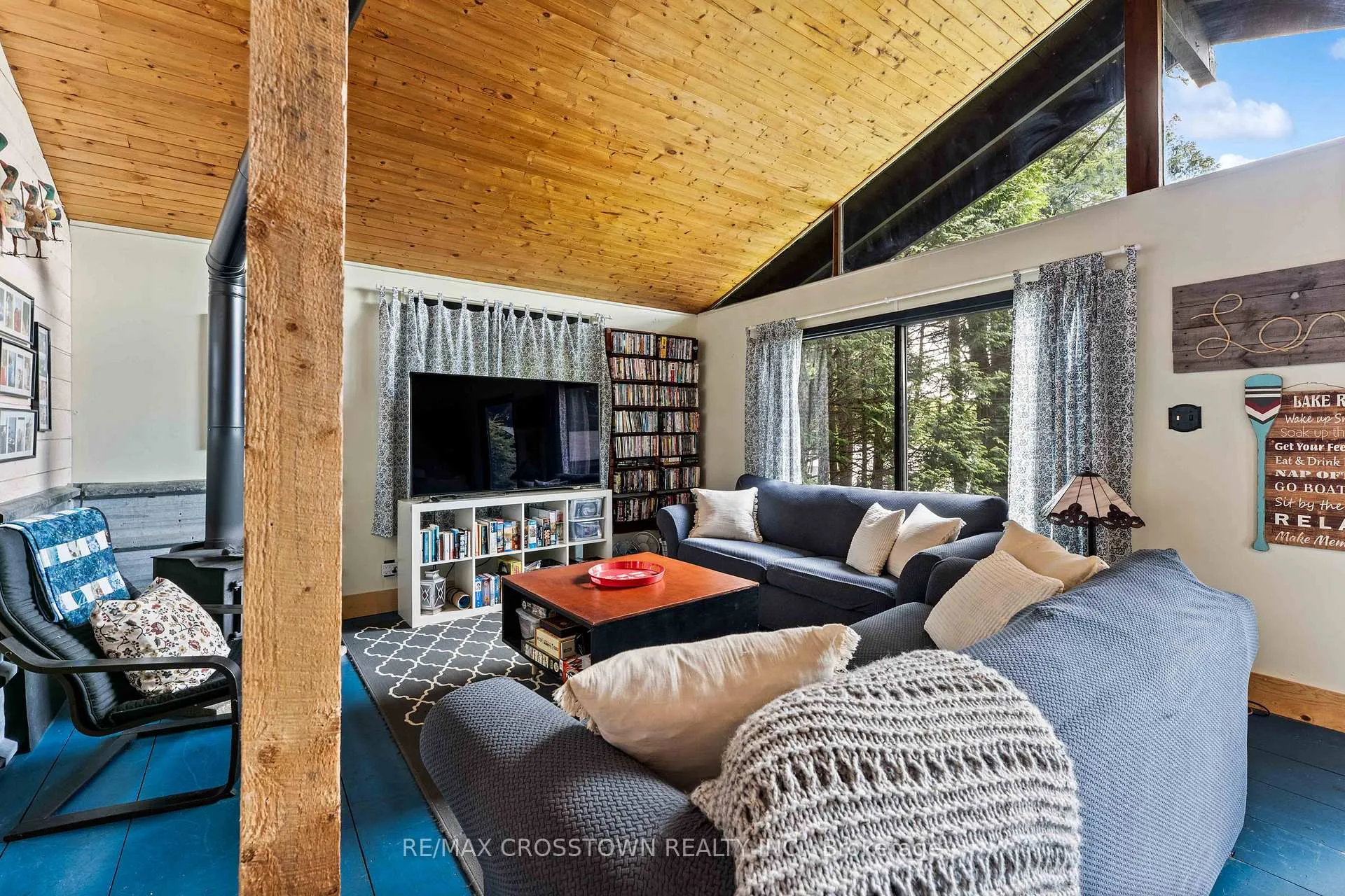 Photo 26 of 228 MacBeth Island, Bracebridge, Oakley — HOMEH