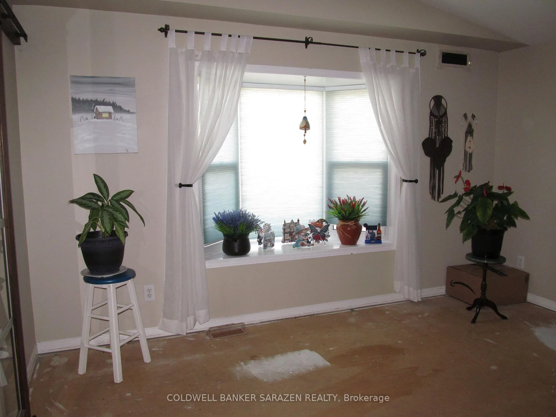 Photo 10 of 21 Lakefront Lane, McNab/Braeside, Mcnab/Braeside Twps — HOMEH