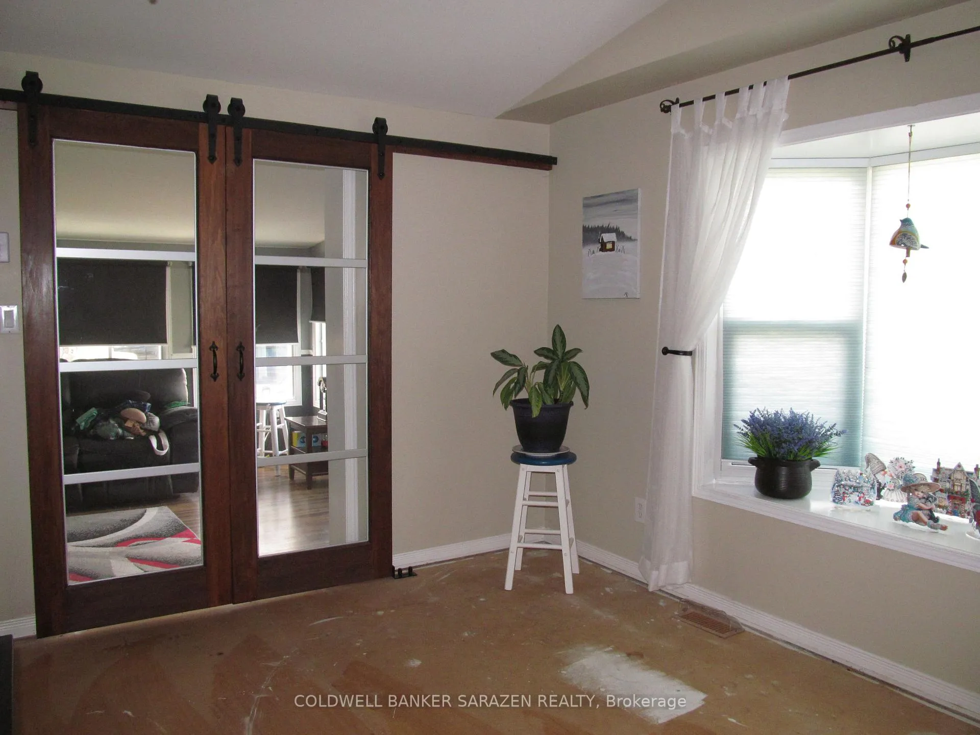 Photo 11 of 21 Lakefront Lane, McNab/Braeside, Mcnab/Braeside Twps — HOMEH