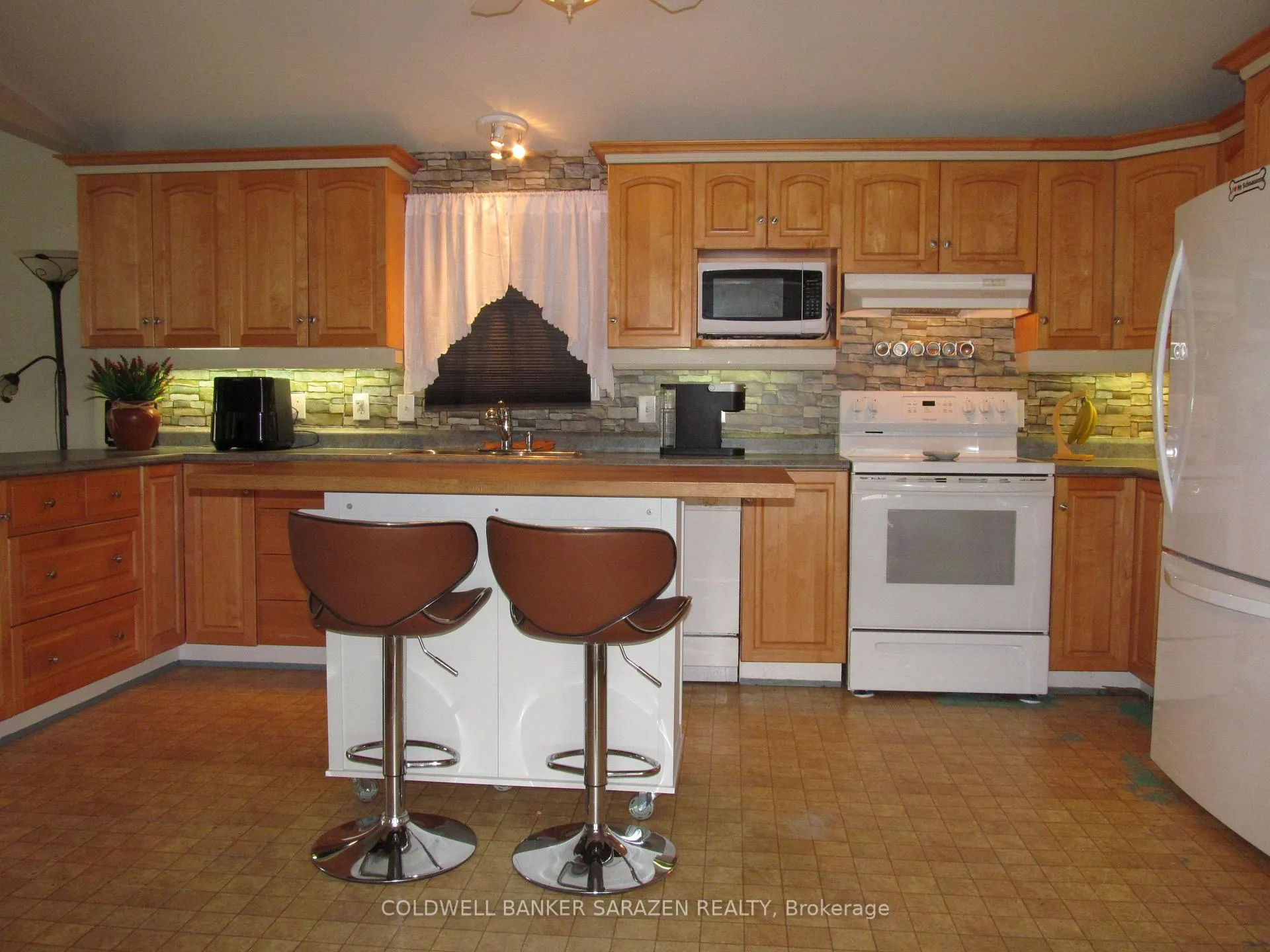 Photo 20 of 21 Lakefront Lane, McNab/Braeside, Mcnab/Braeside Twps — HOMEH