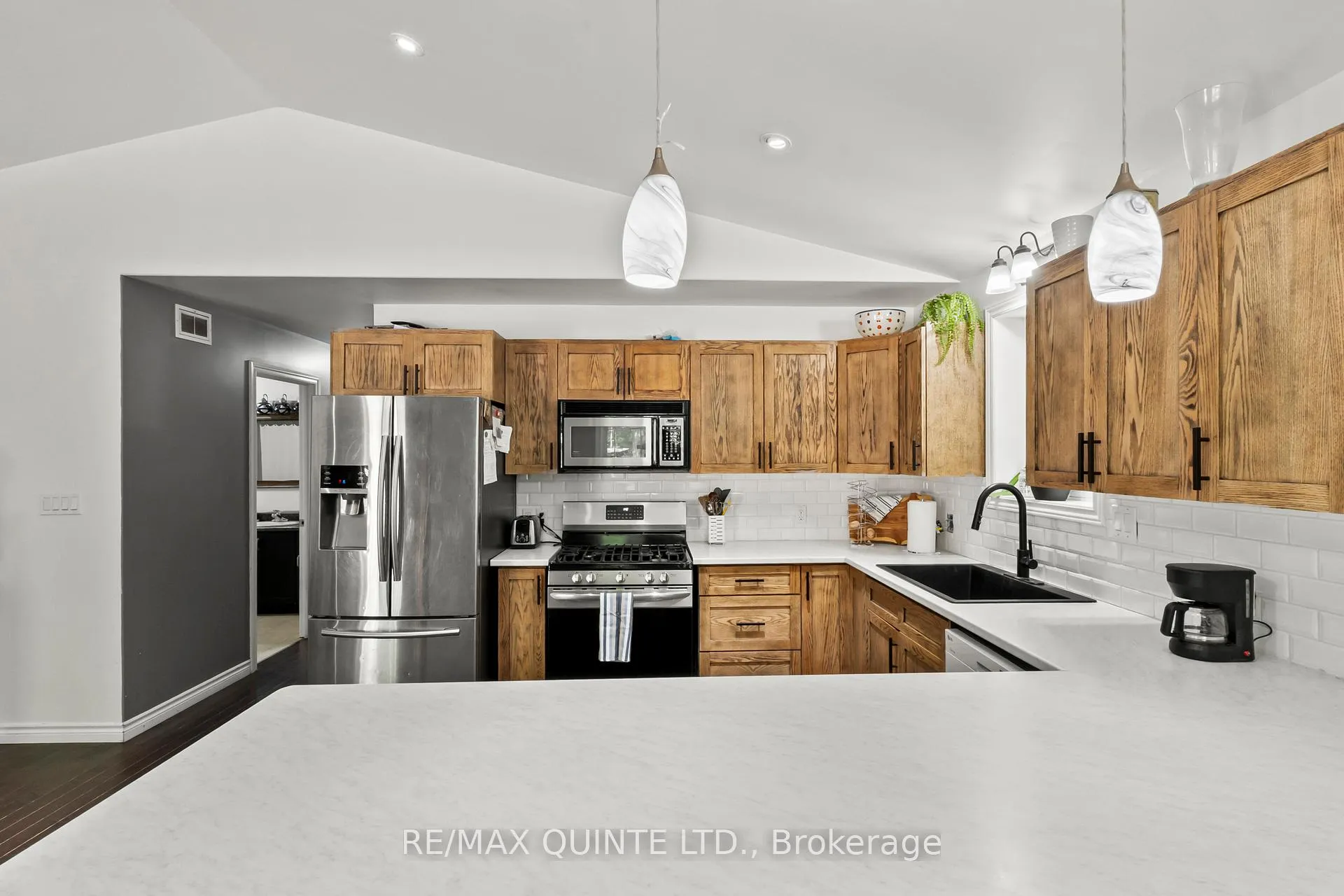 Photo 9 of 134 Molloy Road, Prince Edward County, Sophiasburg Ward — HOMEH