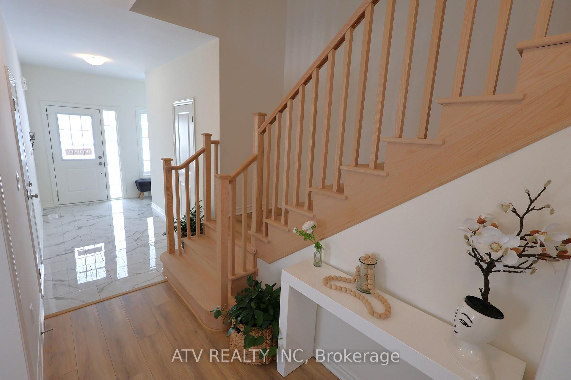 Photo 15 of 232 Mckenzie Drive, Clearview, Stayner — HOMEH