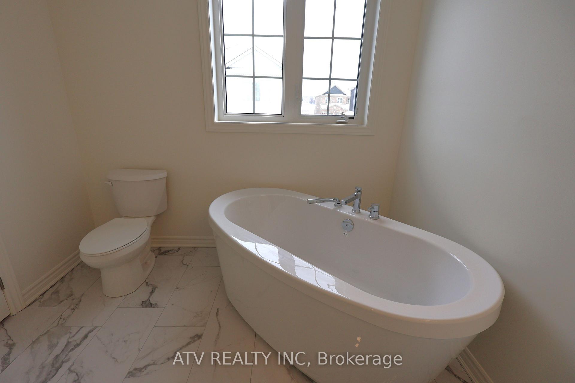 Photo 21 of 232 Mckenzie Drive, Clearview, Stayner — HOMEH