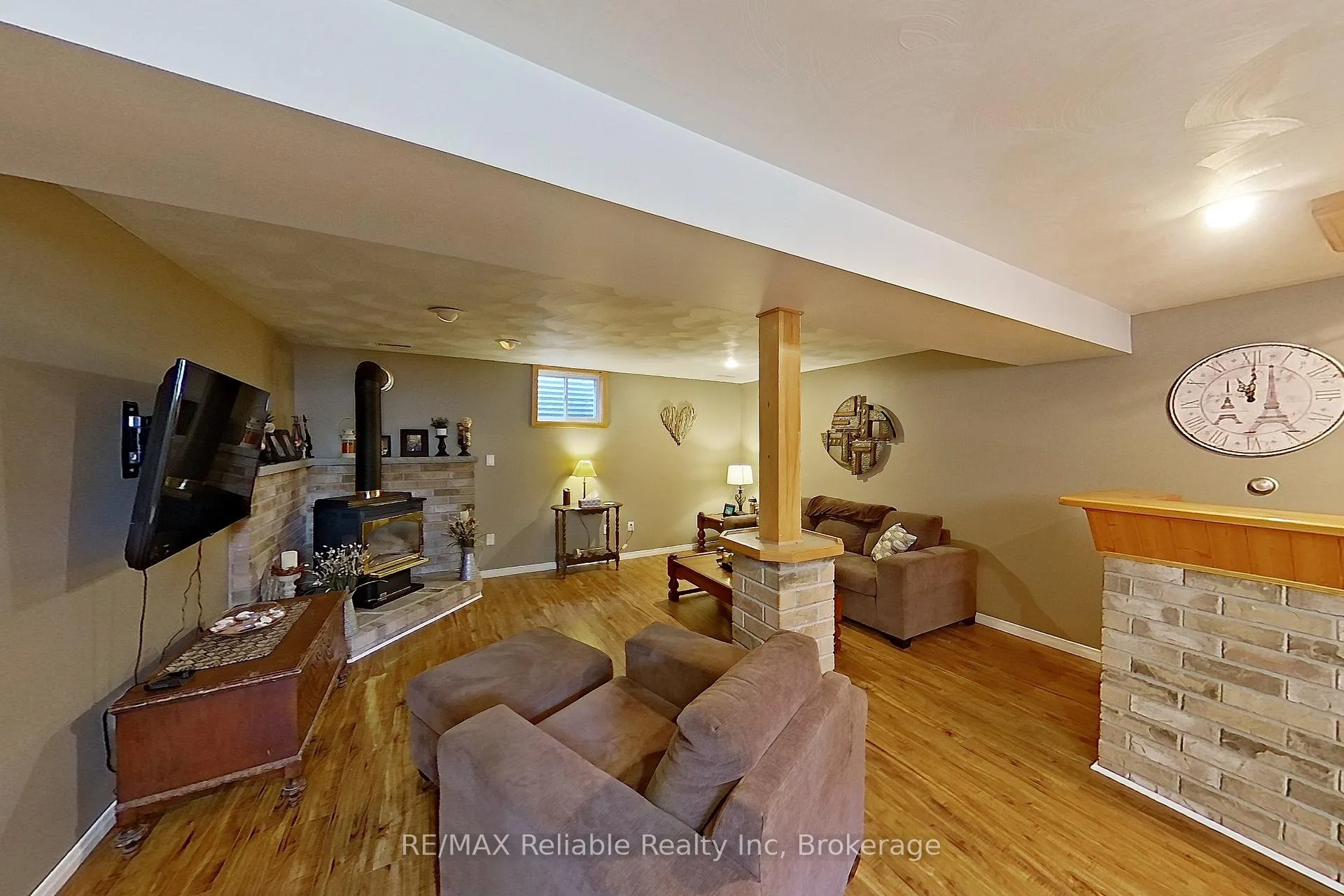 Photo 26 of 386 James Street, Central Huron, Clinton — HOMEH
