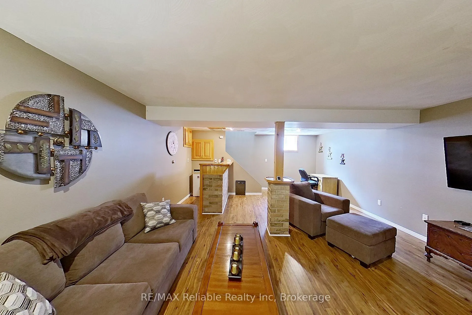 Photo 28 of 386 James Street, Central Huron, Clinton — HOMEH