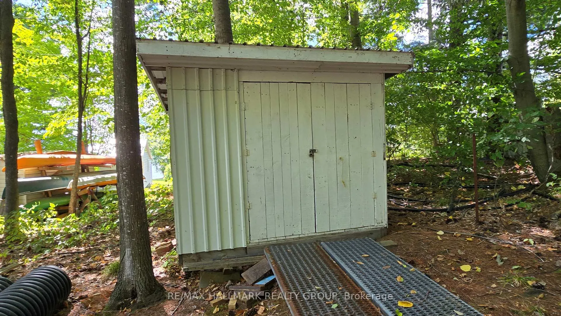 Photo 15 of 8A Barron Lane, McNab/Braeside, Mcnab/Braeside Twps — HOMEH