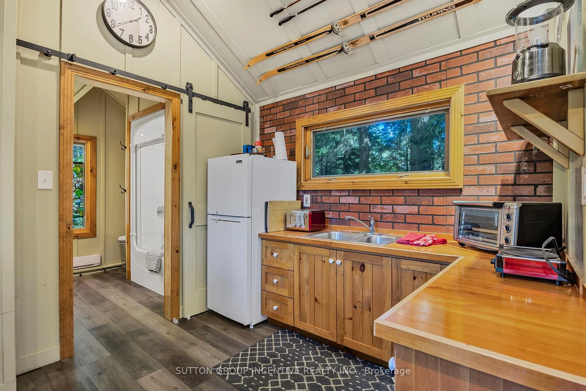 Photo 25 of 1559 118 Highway E, Bracebridge, Draper — HOMEH