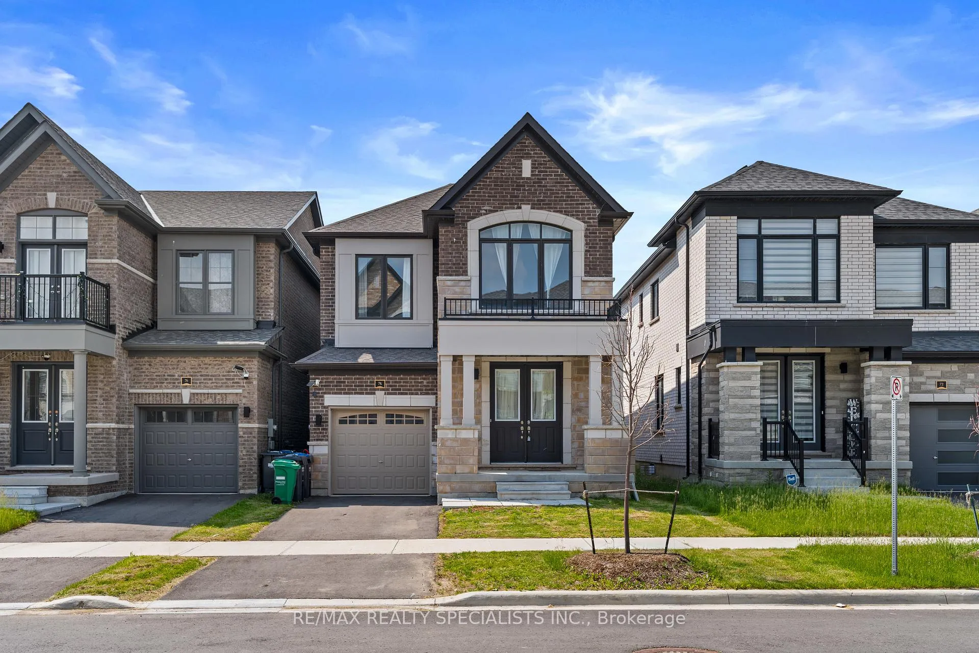 Photo 2 of 74 Camino Real Drive, Caledon, Rural Caledon — HOMEH