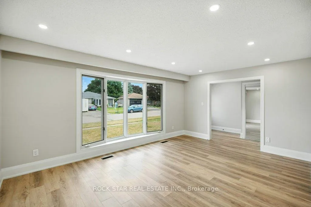 Photo 7 of 56 Abeles Avenue, Brant, Paris — HOMEH
