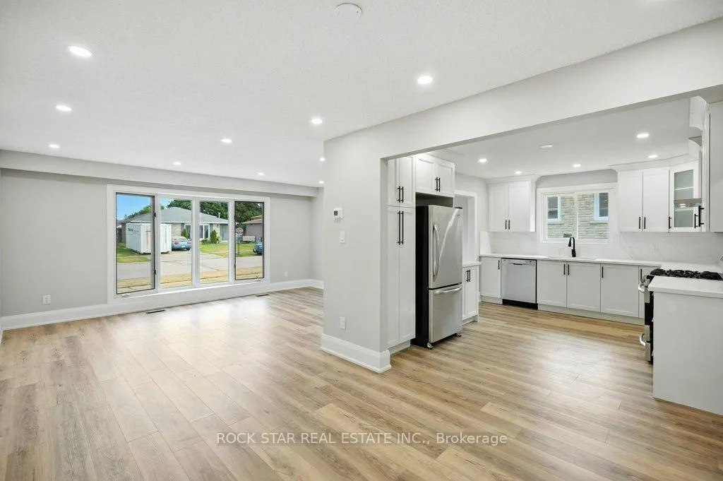 Photo 10 of 56 Abeles Avenue, Brant, Paris — HOMEH
