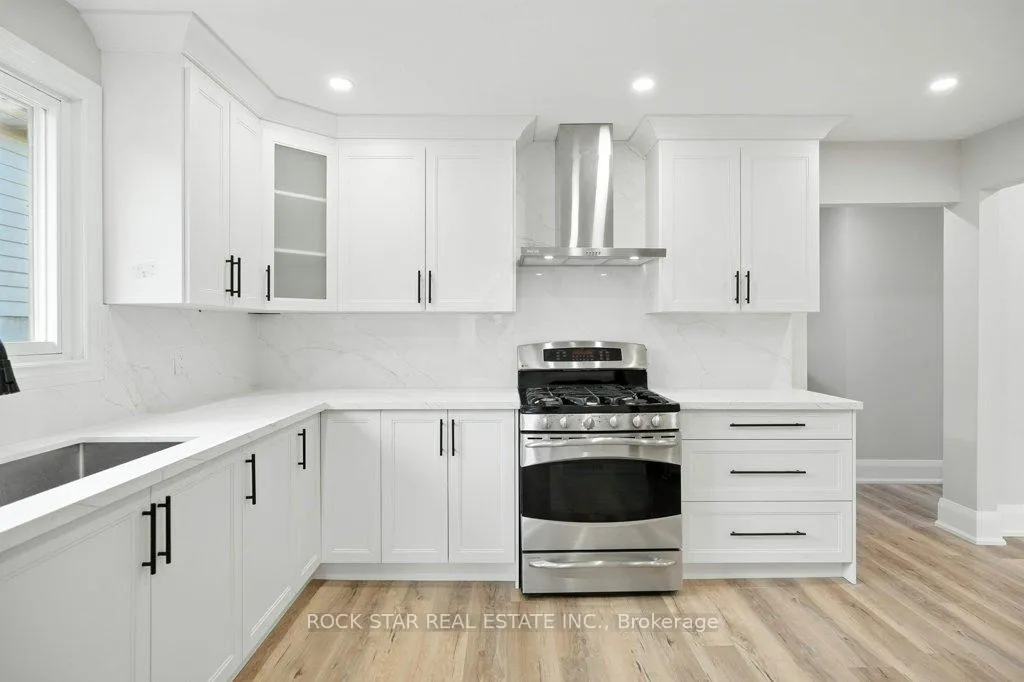 Photo 14 of 56 Abeles Avenue, Brant, Paris — HOMEH