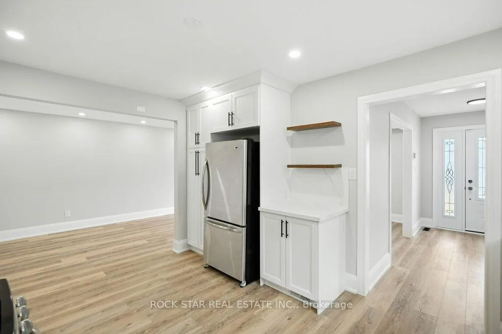 Photo 15 of 56 Abeles Avenue, Brant, Paris — HOMEH