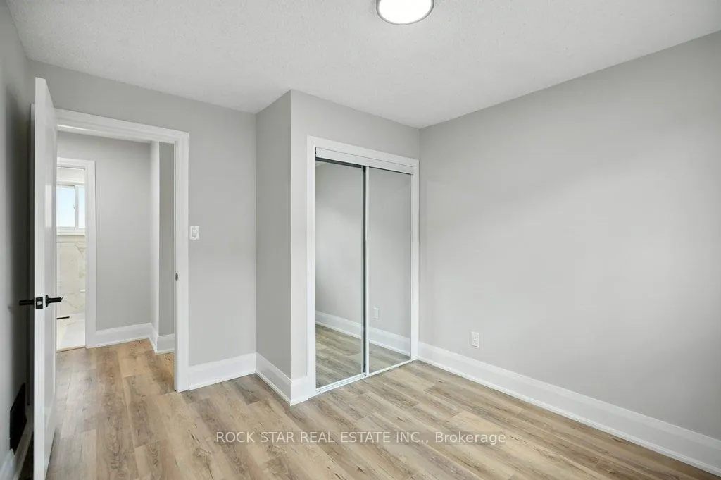 Photo 19 of 56 Abeles Avenue, Brant, Paris — HOMEH