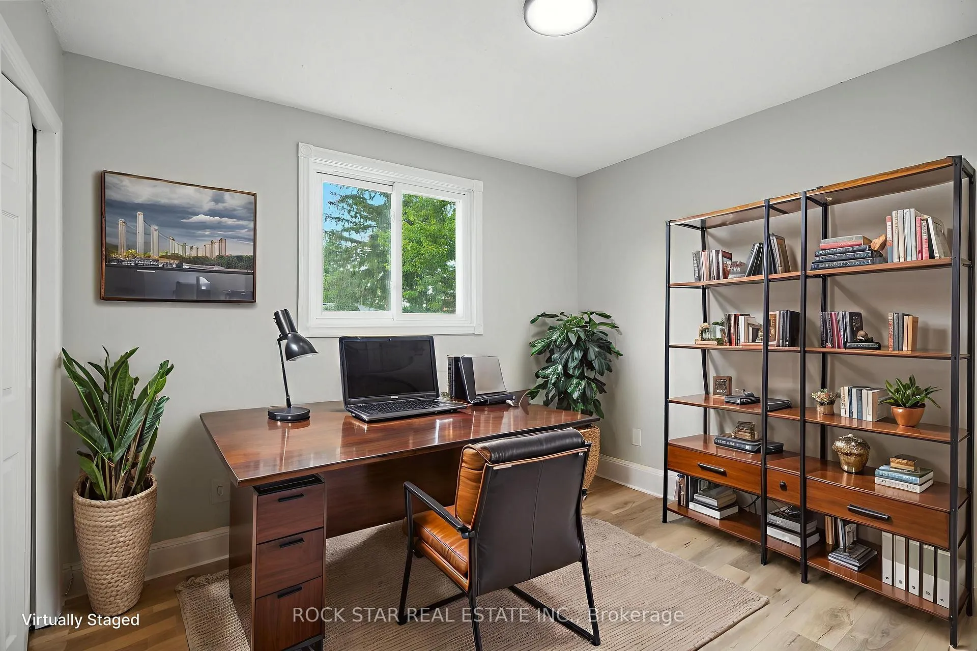 Photo 24 of 56 Abeles Avenue, Brant, Paris — HOMEH