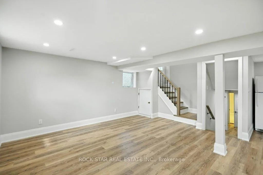 Photo 32 of 56 Abeles Avenue, Brant, Paris — HOMEH