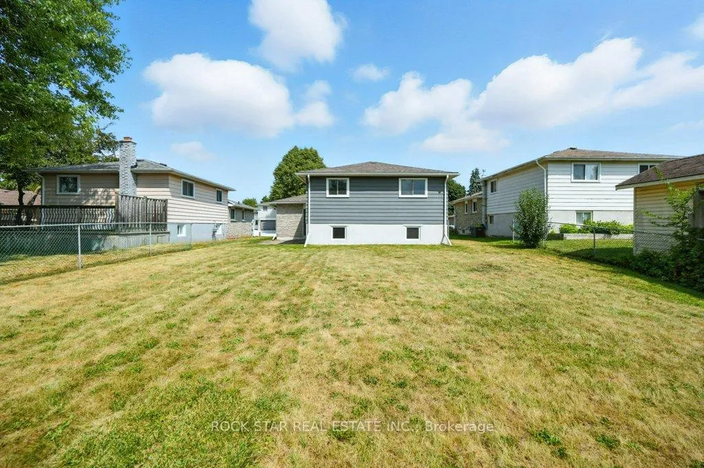 Photo 42 of 56 Abeles Avenue, Brant, Paris — HOMEH