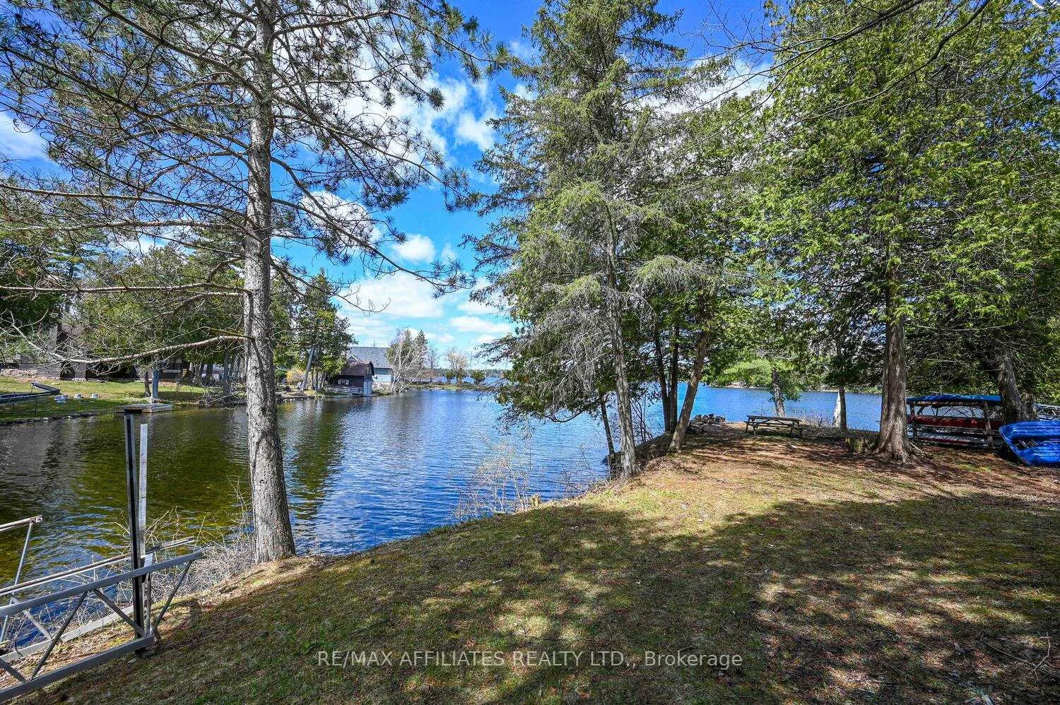 Photo 16 of 730 Dunc's Point Road, Tay Valley, Bathurst/Burgess & Sherbrooke (North Burgess) Twp — HOMEH