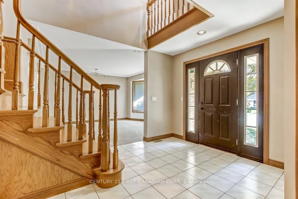 Photo 3 of 52 McKee Road, Chatham-Kent, Wallaceburg — HOMEH