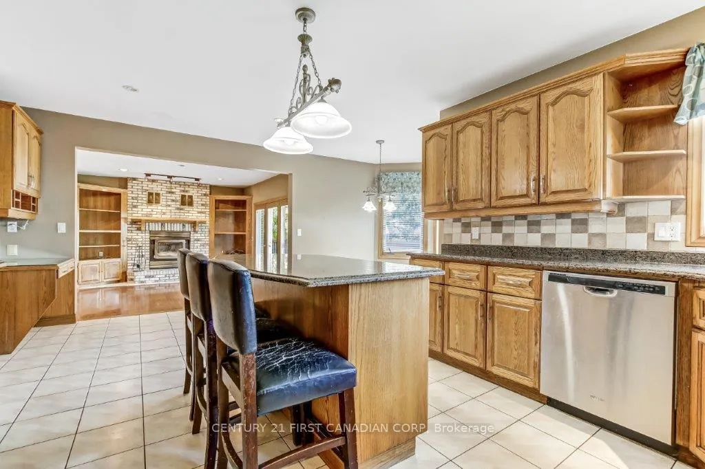 Photo 8 of 52 McKee Road, Chatham-Kent, Wallaceburg — HOMEH