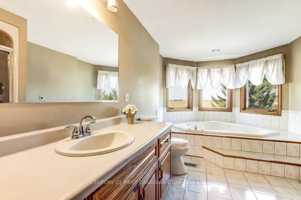 Photo 16 of 52 McKee Road, Chatham-Kent, Wallaceburg — HOMEH