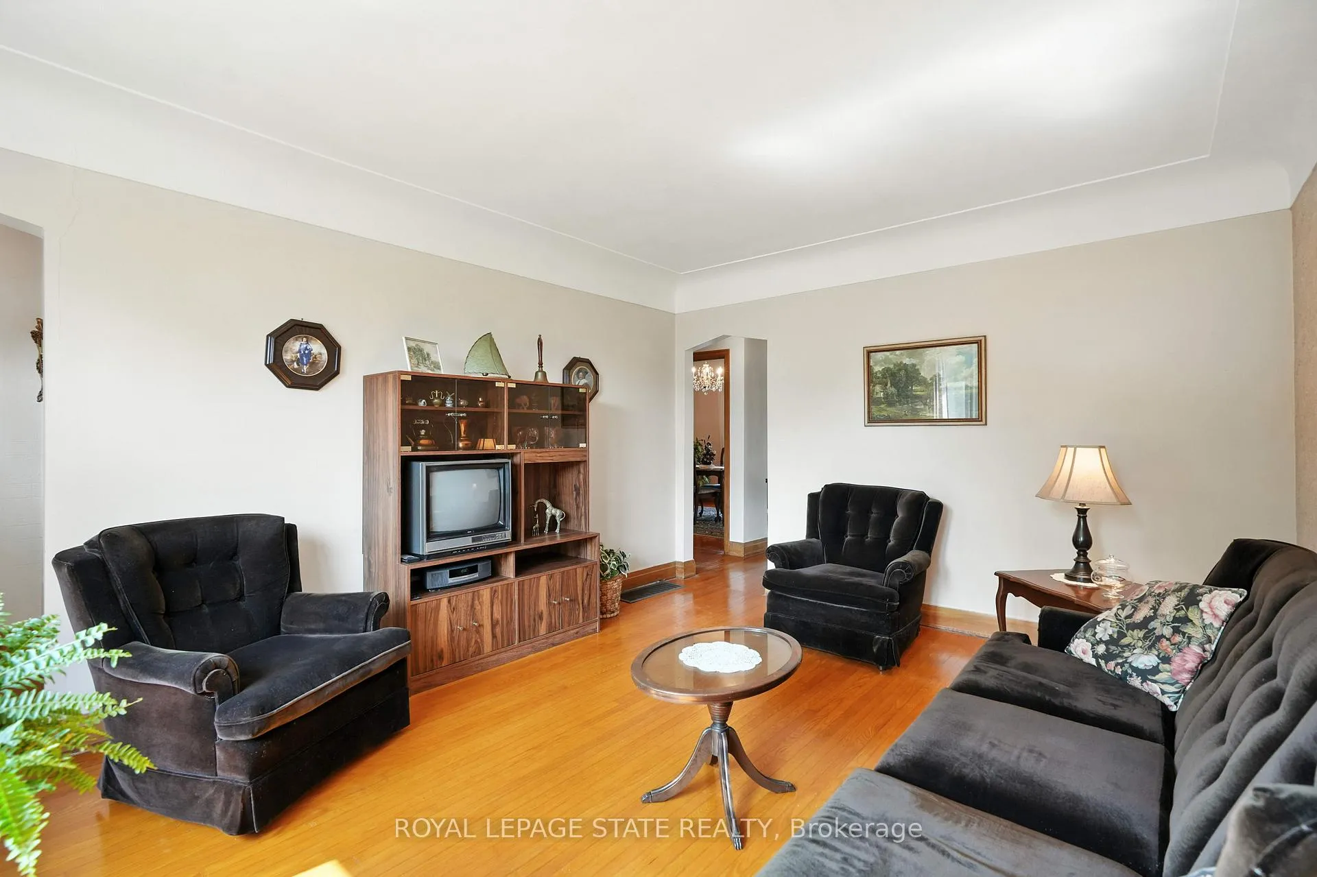 Photo 6 of 26 Marion Place, Hamilton, Stoney Creek — HOMEH