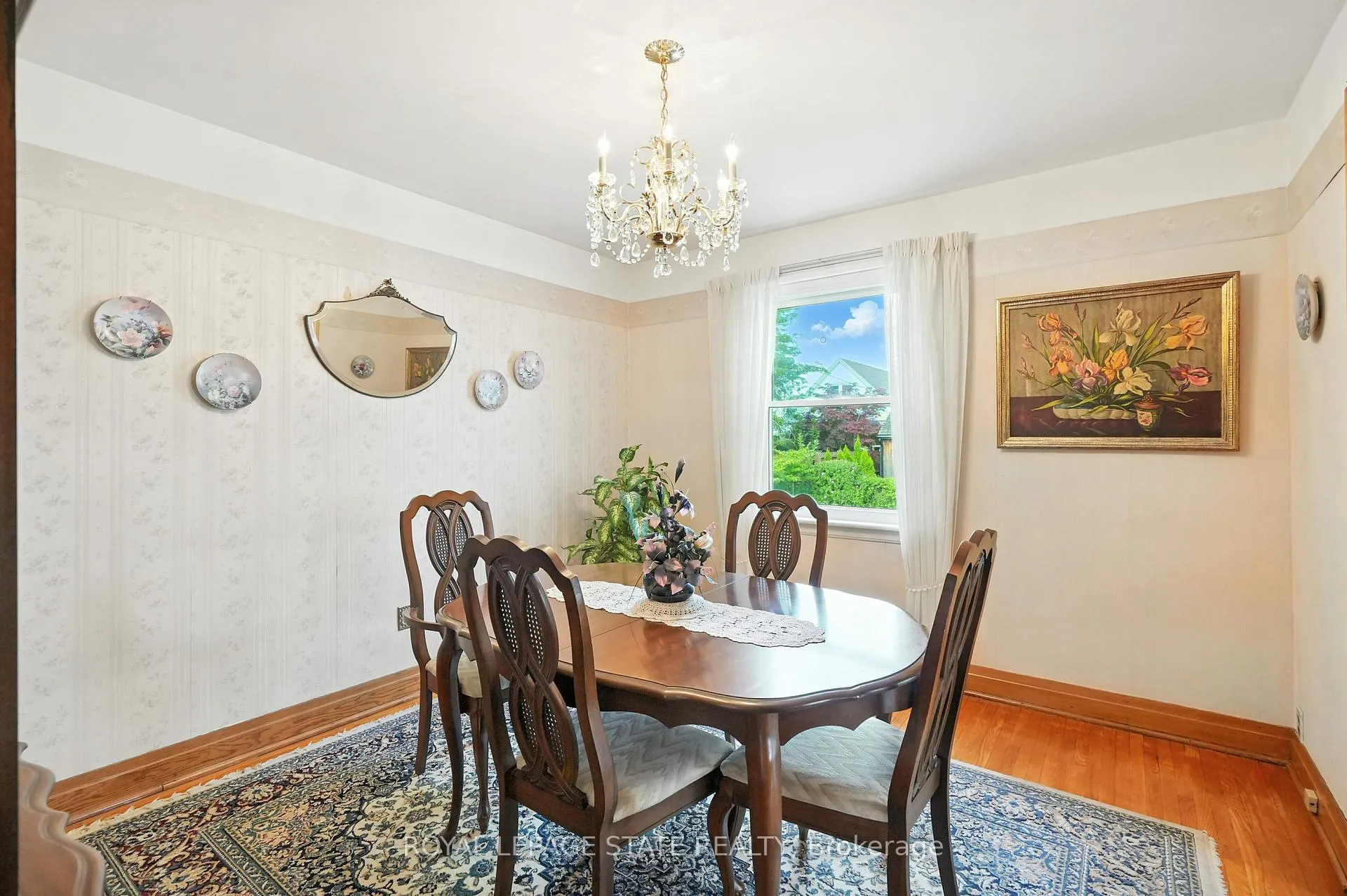 Photo 9 of 26 Marion Place, Hamilton, Stoney Creek — HOMEH