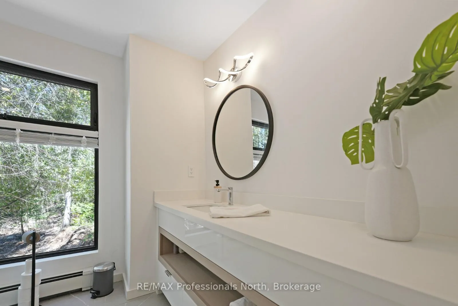 Photo 33 of 1142 Turfyn Lane, Highlands East, Glamorgan — HOMEH