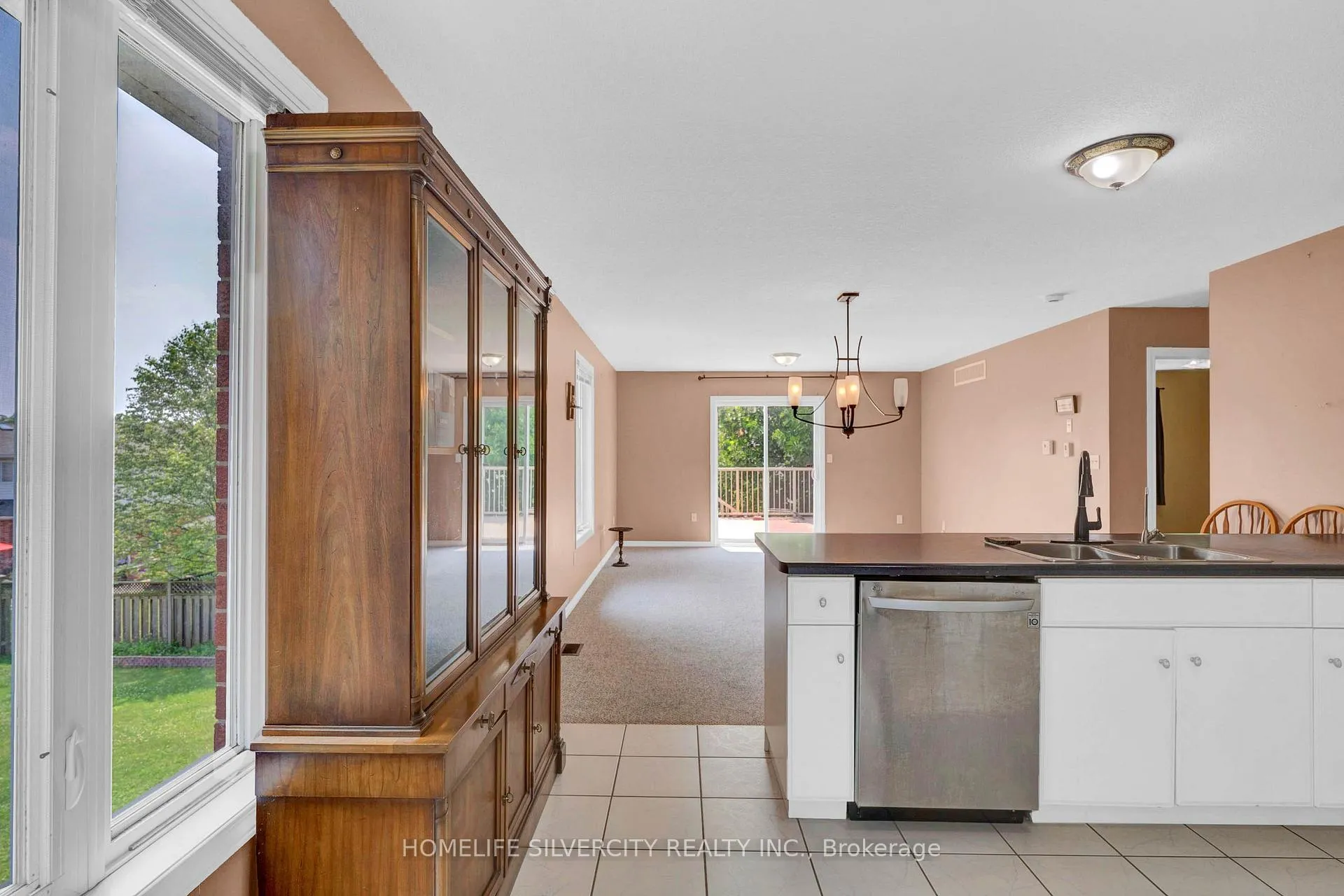 Photo 7 of 276 Watson Parkway N, Guelph, Grange Road — HOMEH