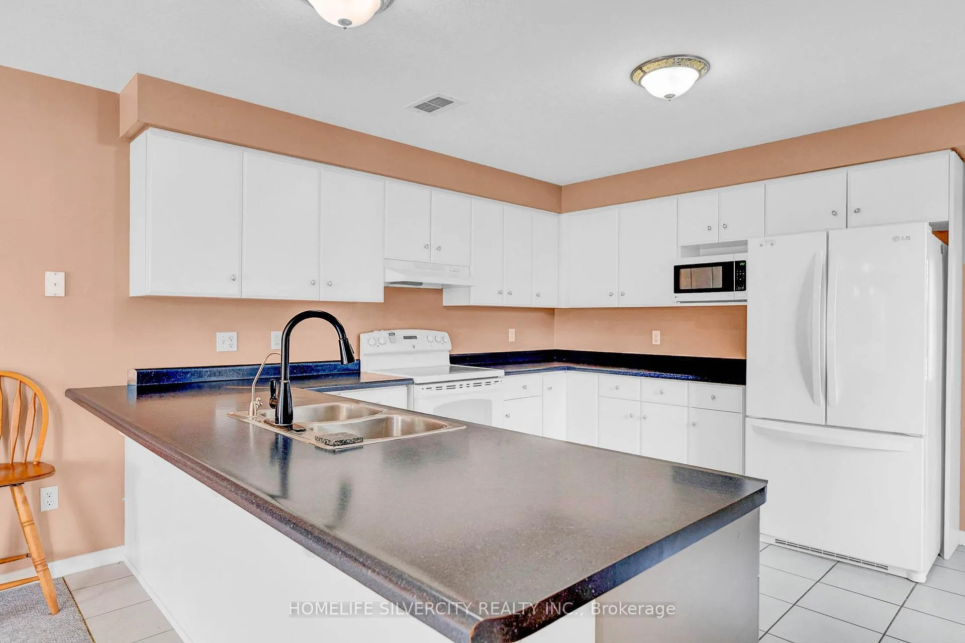 Photo 10 of 276 Watson Parkway N, Guelph, Grange Road — HOMEH