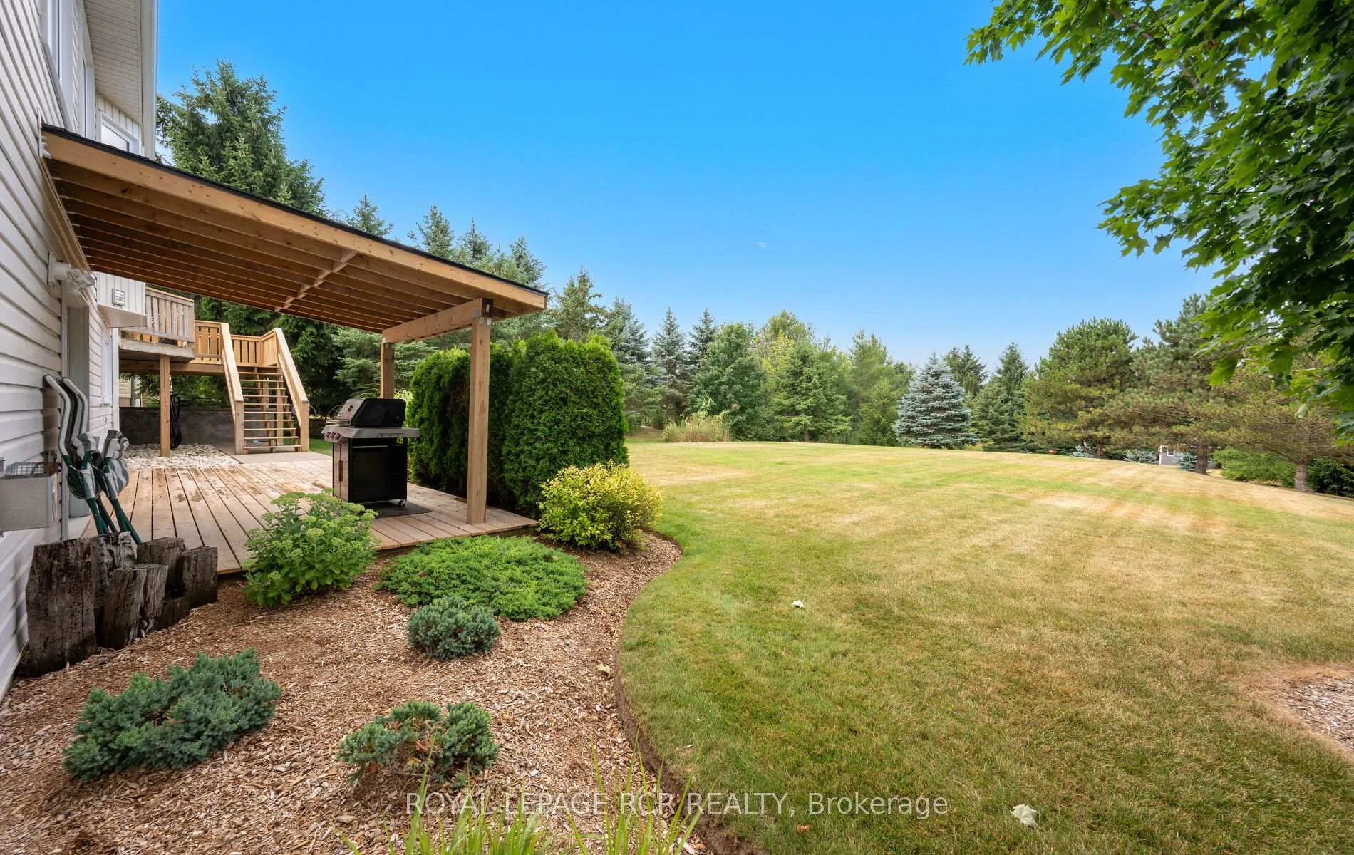 Photo 37 of 10 Peter Street, Amaranth, Rural Amaranth — HOMEH