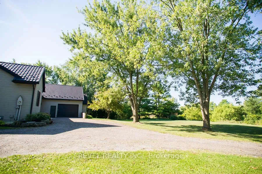Photo 3 of 196 Brant Church Road, Brant, Brantford Twp — HOMEH