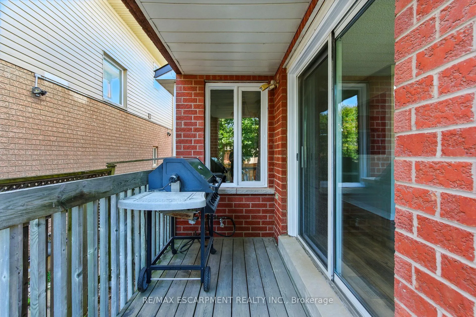 Photo 27 of 153 Chudleigh Street, Hamilton, Waterdown — HOMEH