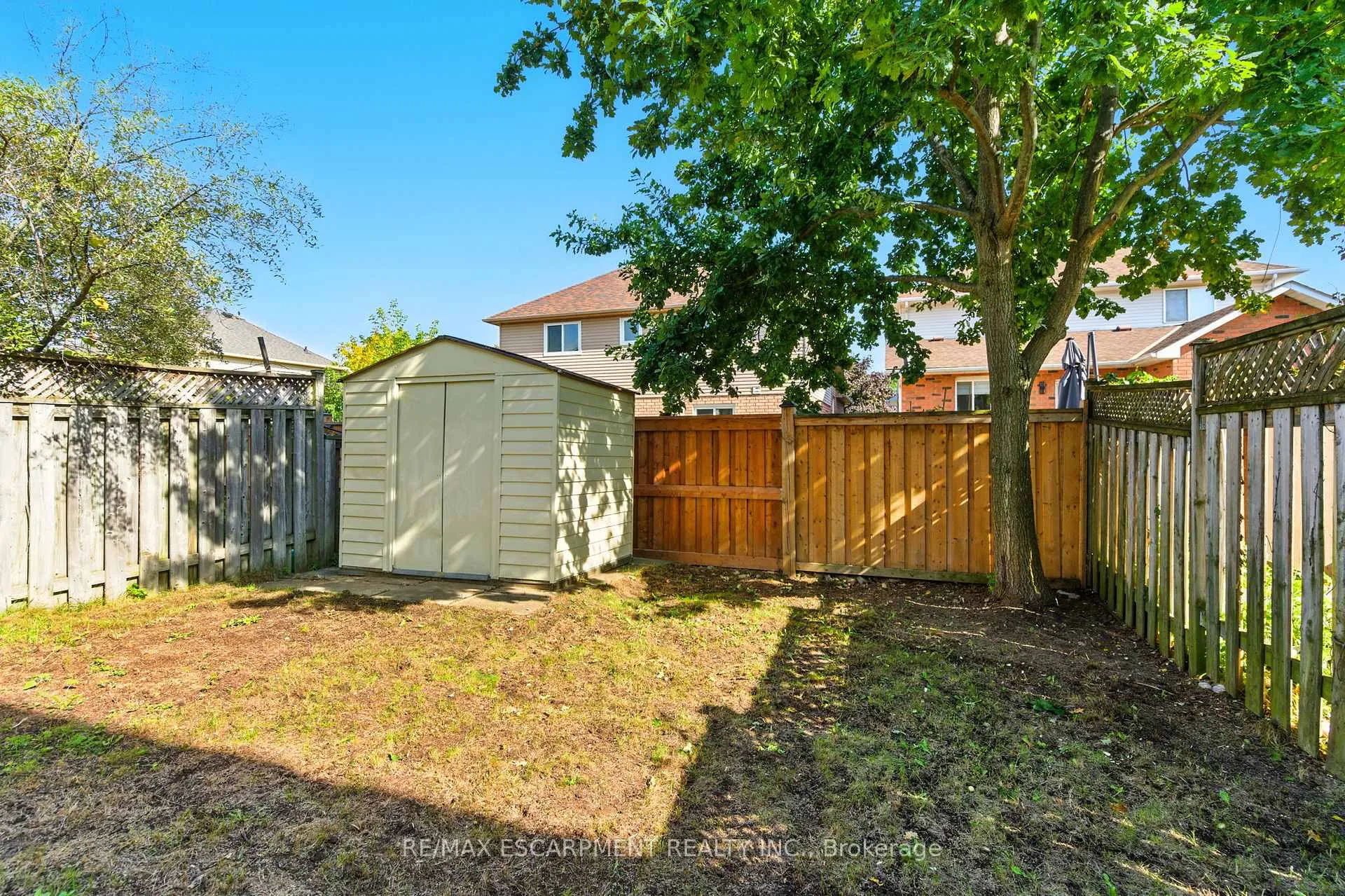 Photo 30 of 153 Chudleigh Street, Hamilton, Waterdown — HOMEH