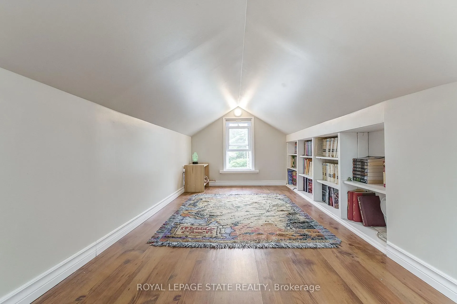 Photo 20 of 113 Lynden Road, Hamilton, Lynden — HOMEH