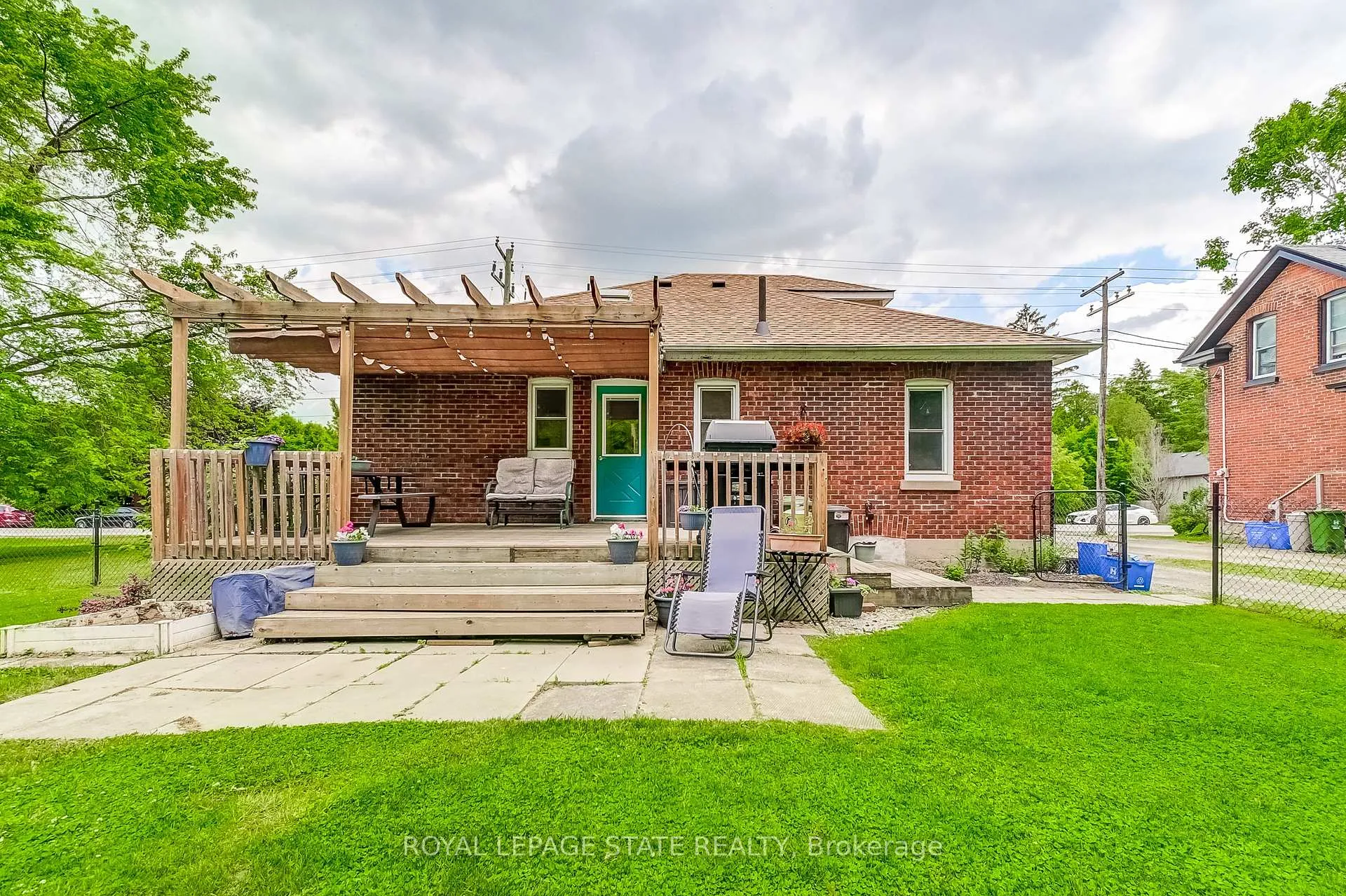 Photo 25 of 113 Lynden Road, Hamilton, Lynden — HOMEH