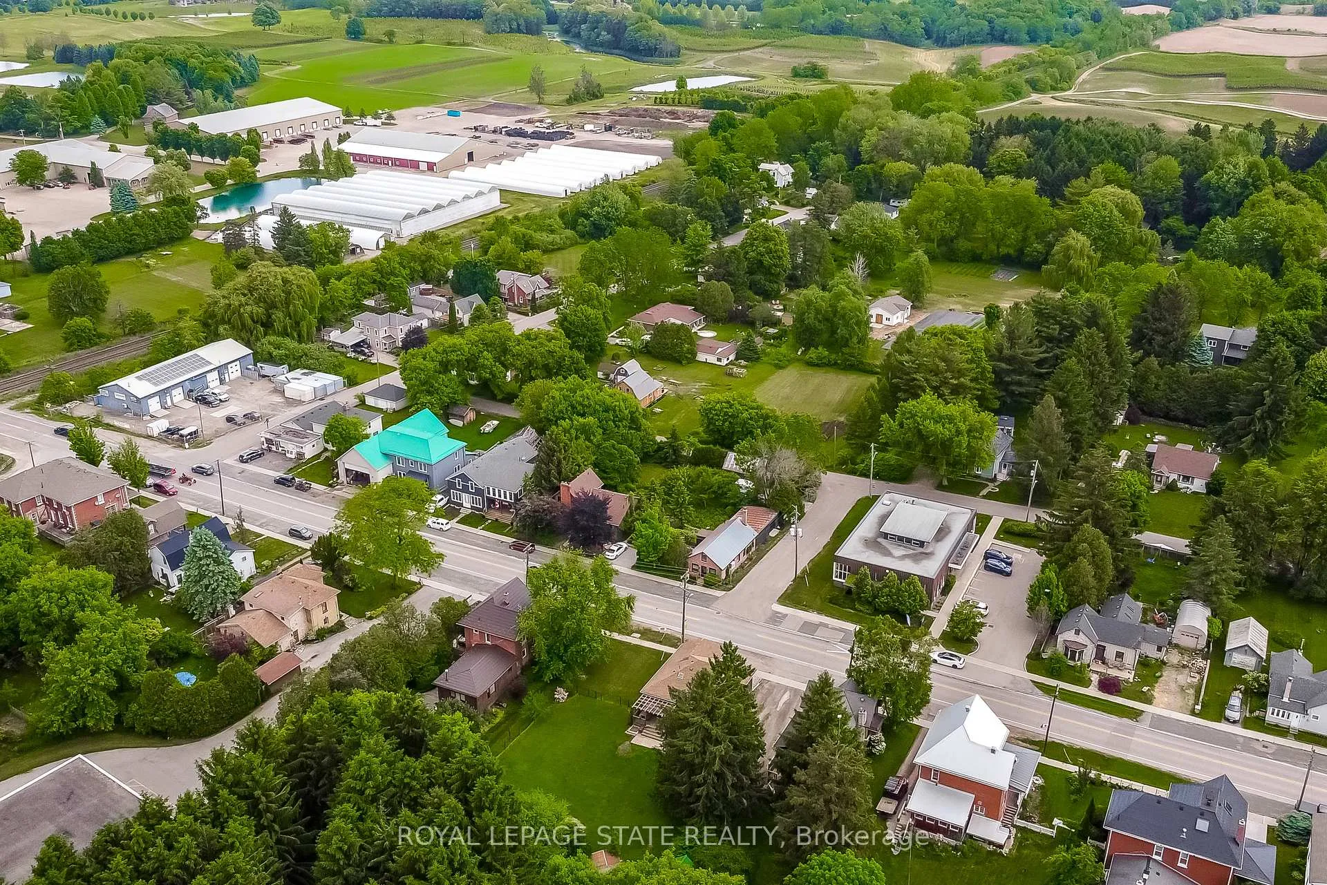 Photo 33 of 113 Lynden Road, Hamilton, Lynden — HOMEH
