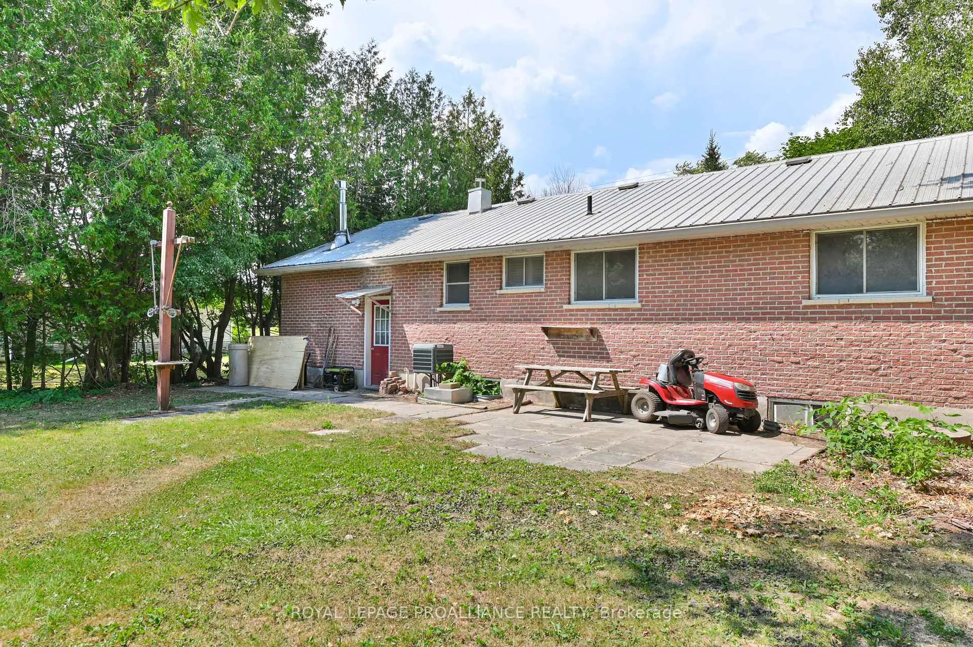 Photo 24 of 1239 Frankford Road, Quinte West, Sidney Ward — HOMEH