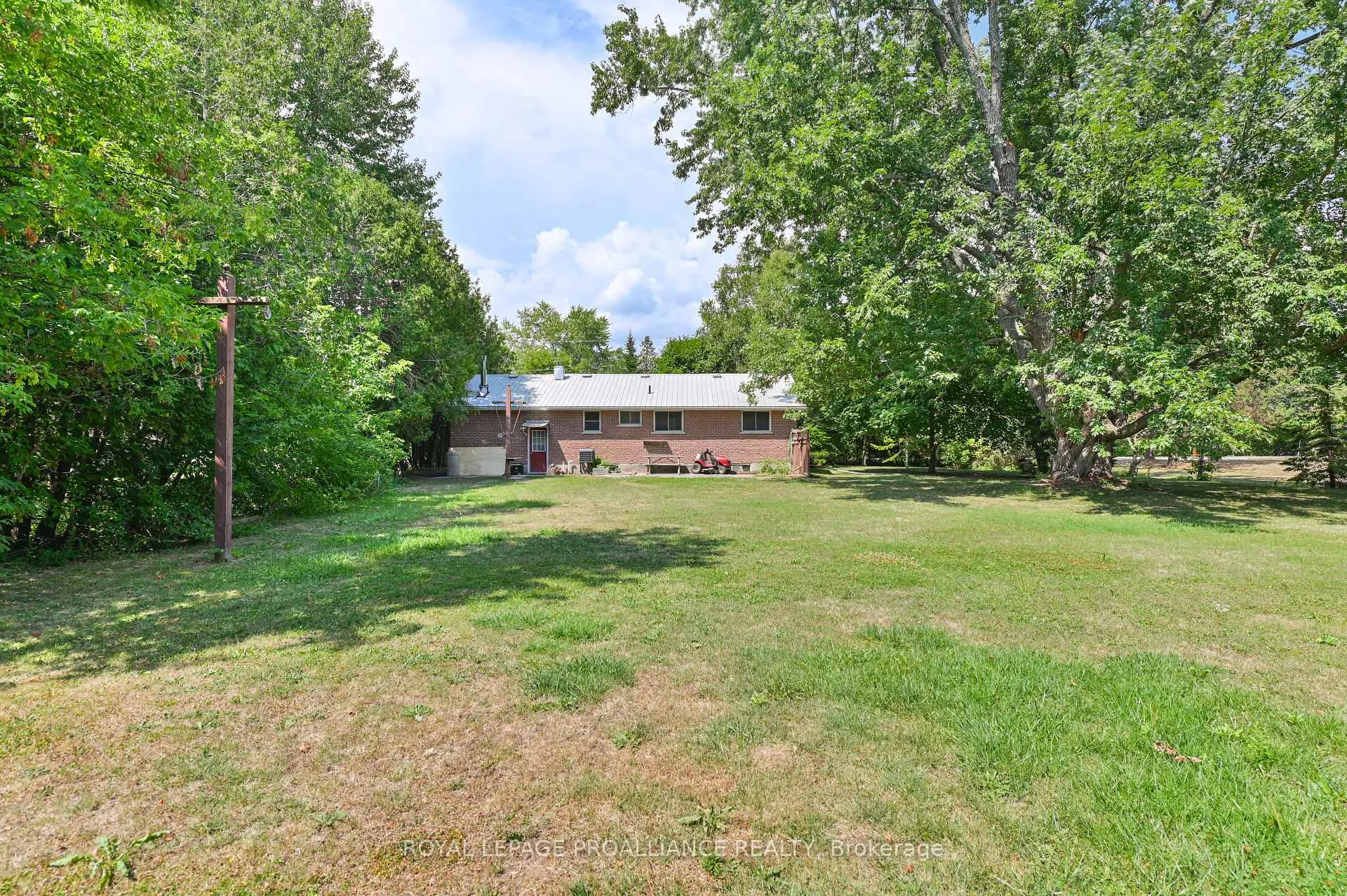 Photo 29 of 1239 Frankford Road, Quinte West, Sidney Ward — HOMEH