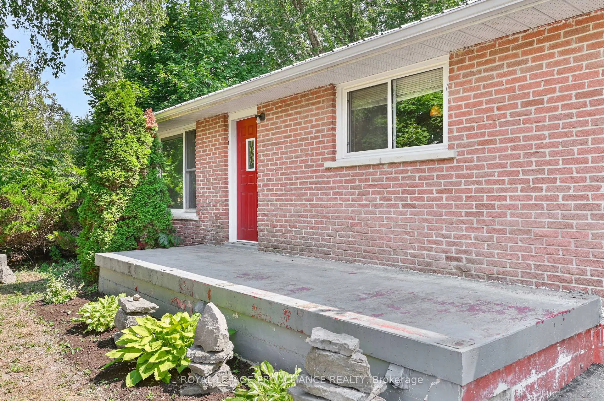 Photo 32 of 1239 Frankford Road, Quinte West, Sidney Ward — HOMEH