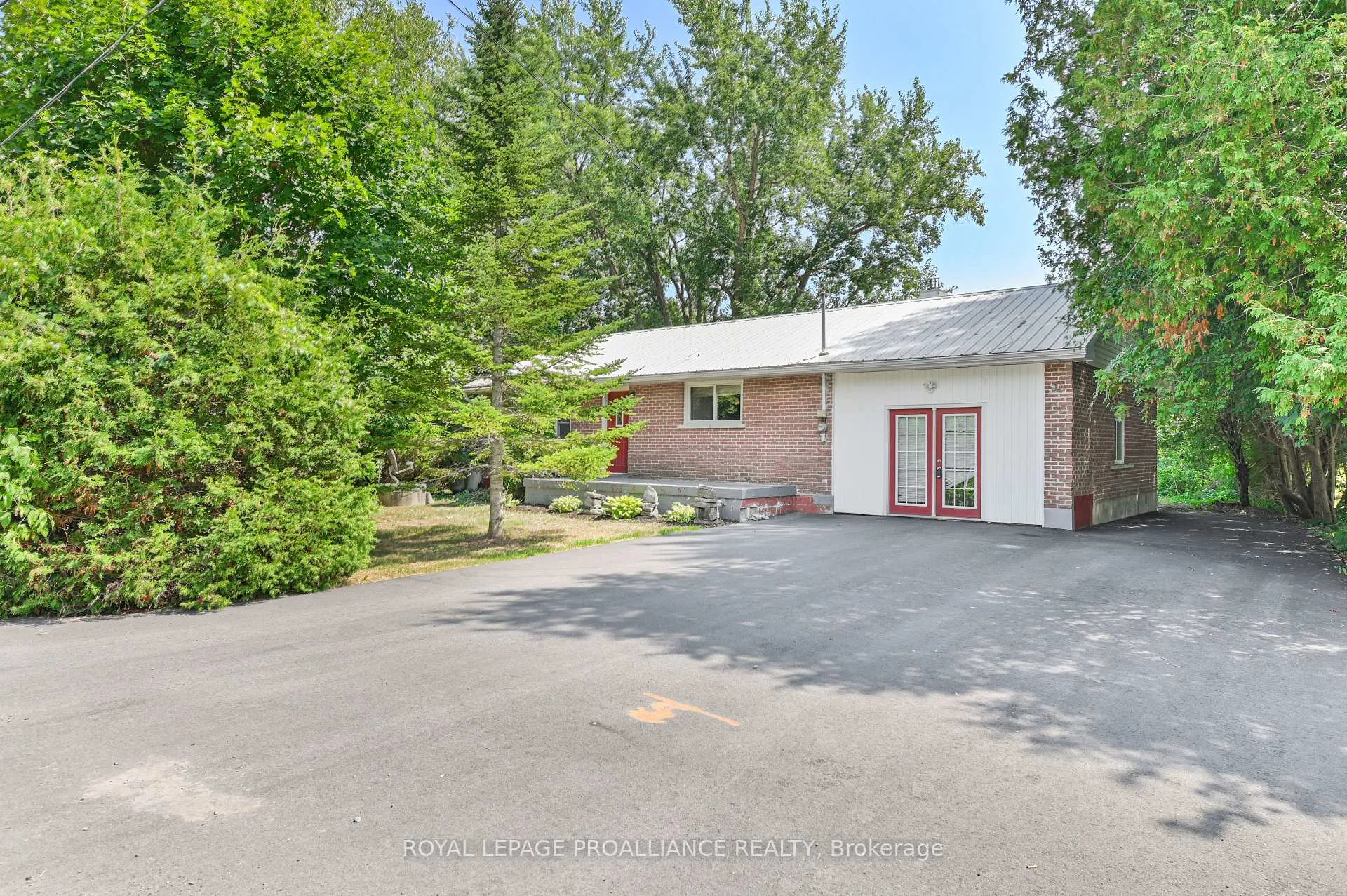 Photo 33 of 1239 Frankford Road, Quinte West, Sidney Ward — HOMEH