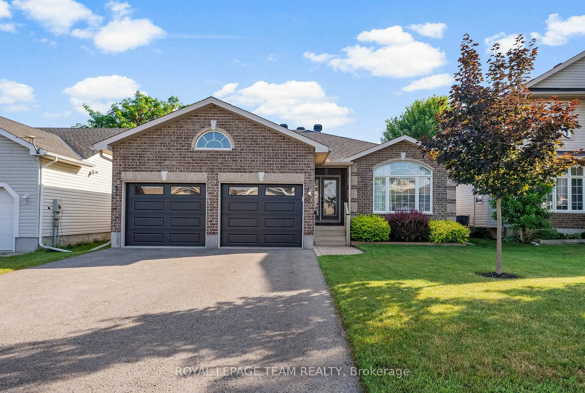 Photo 1 of 61 Short Road, Arnprior — HOMEH