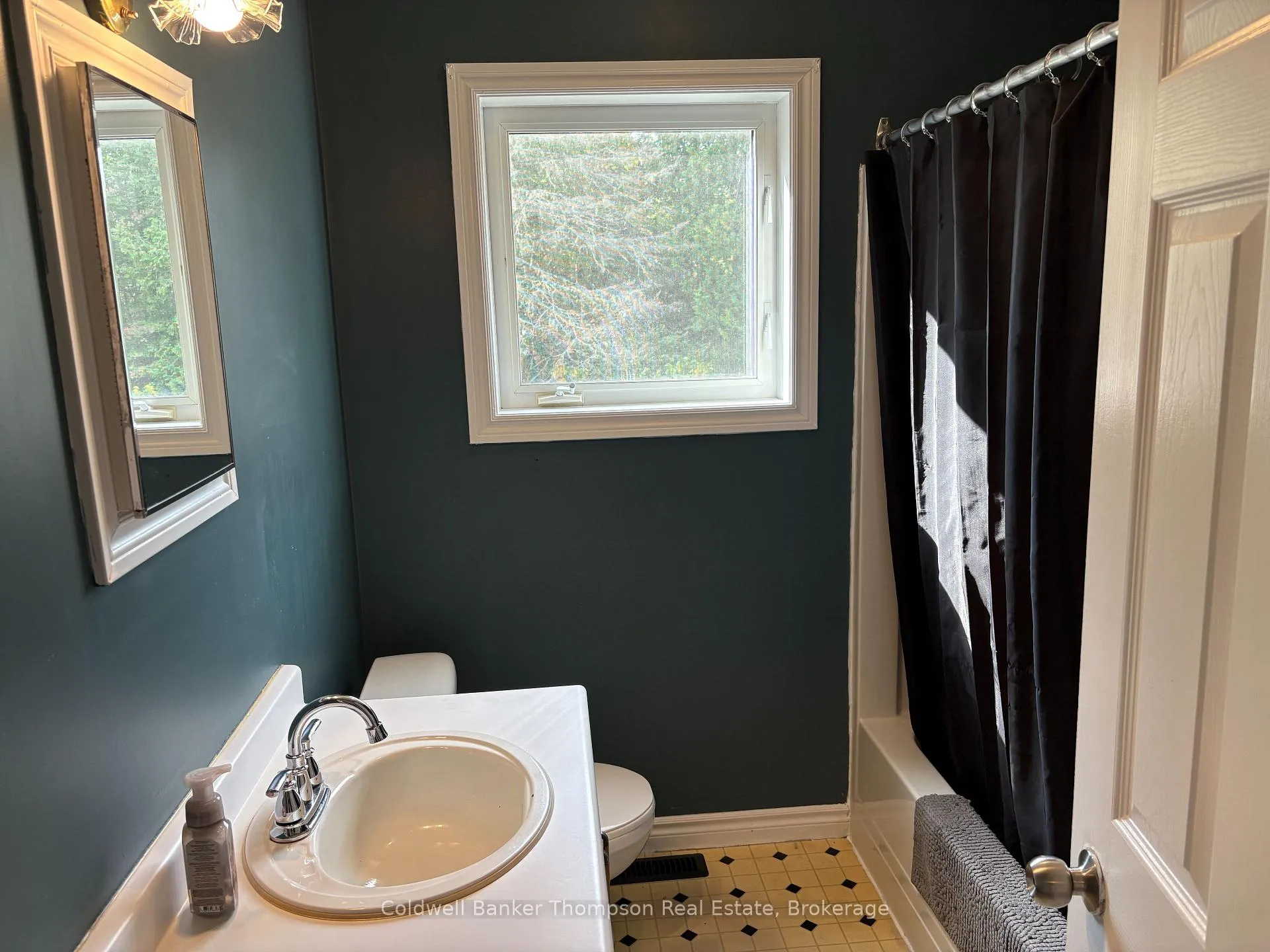 Photo 10 of 168 White Pine Drive, Machar — HOMEH