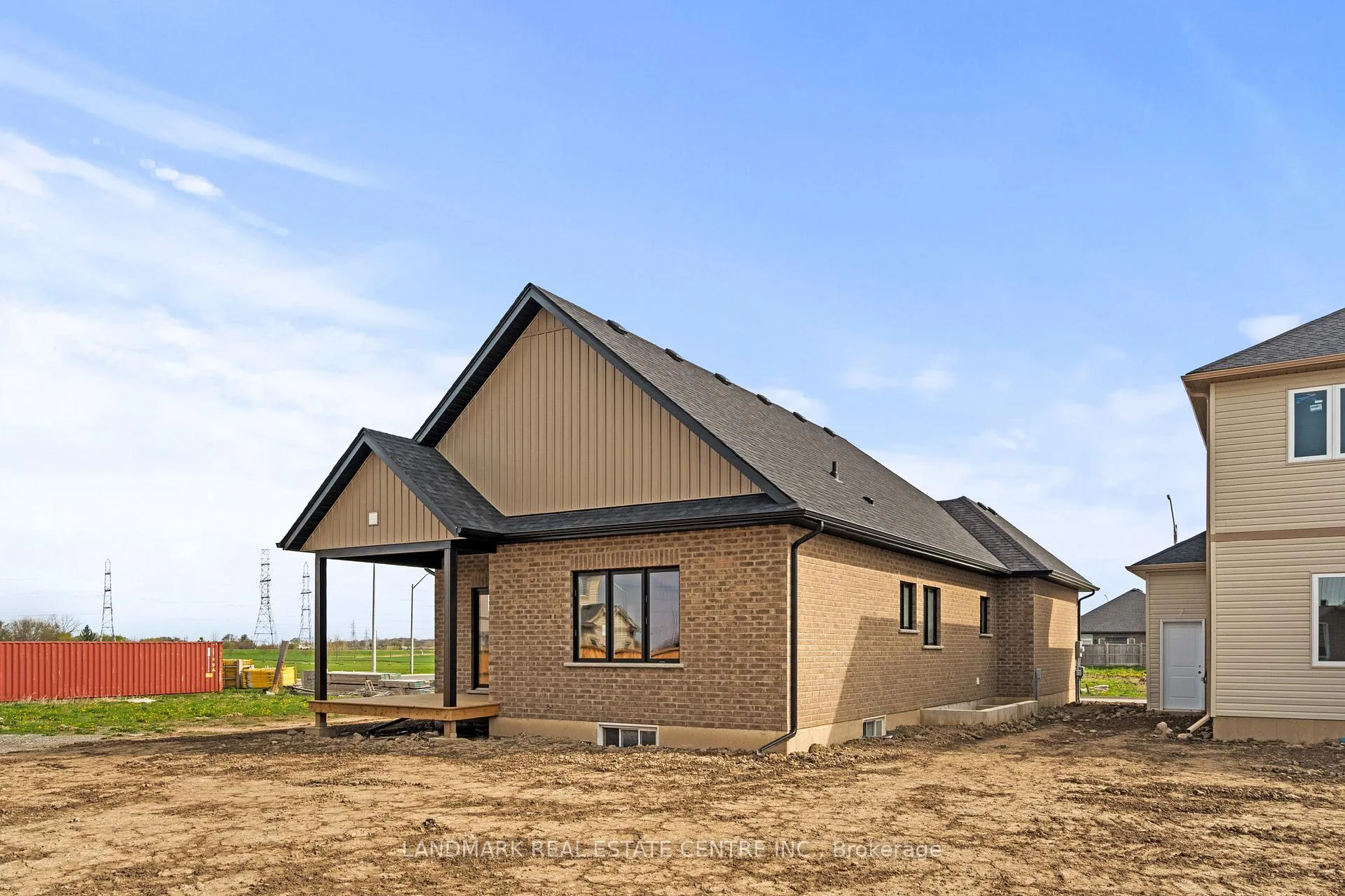 Photo 5 of 7 Bounty Avenue, Thorold, Rolling Meadows — HOMEH