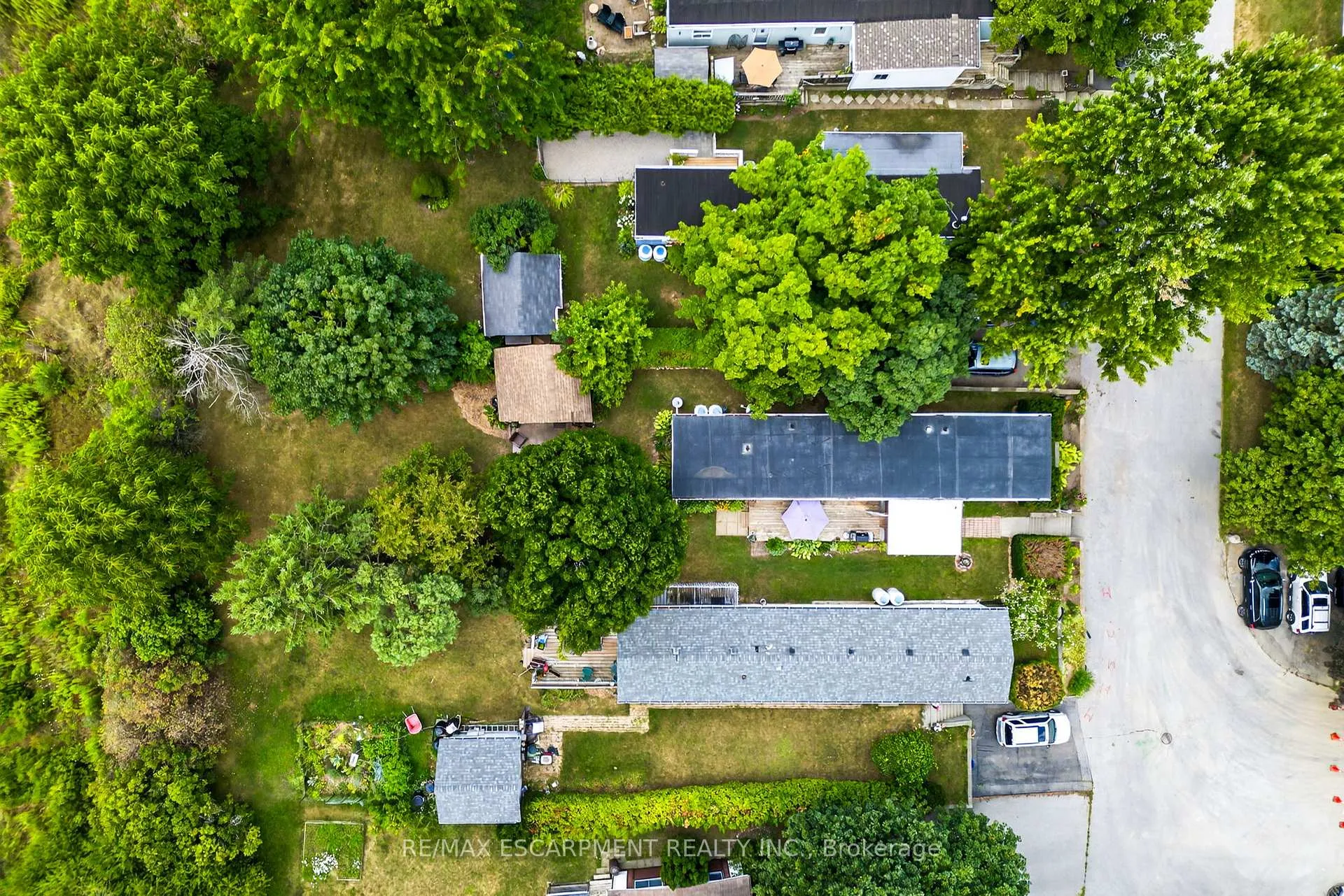 Photo 2 of Unit 139 Maple Cres, 1294 Concession 8 Road, Hamilton, Rural Flamborough — HOMEH