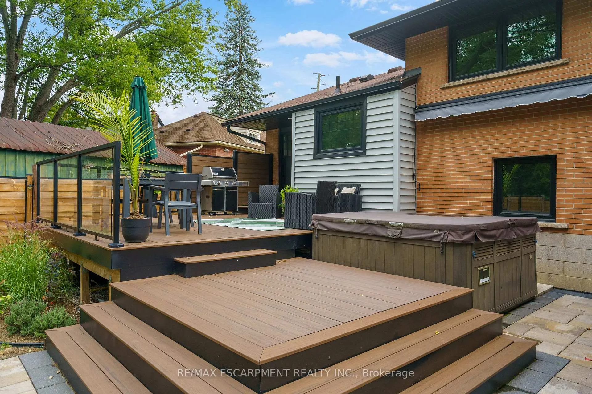 Photo 41 of 49 Ann Street, Hamilton, Dundas — HOMEH
