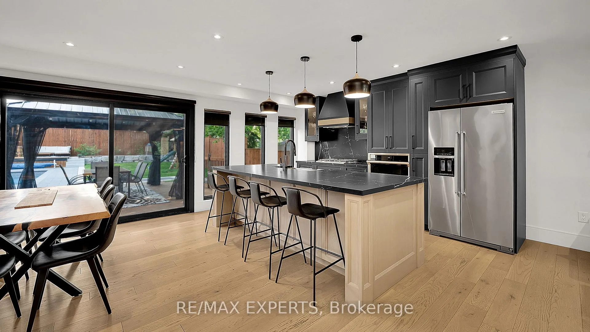 Photo 9 of 212 Ridge Road, Caledon, Bolton West — HOMEH