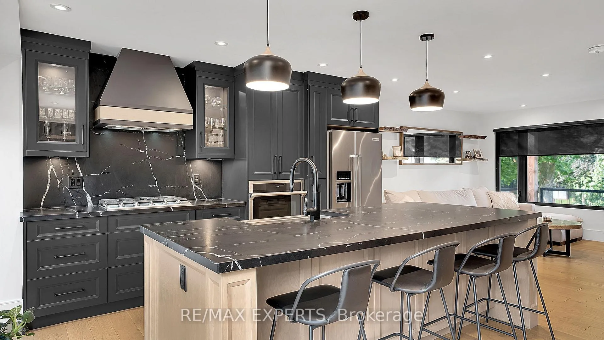 Photo 15 of 212 Ridge Road, Caledon, Bolton West — HOMEH