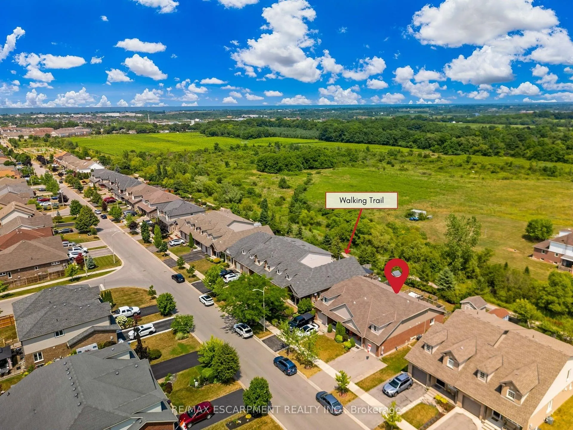 Photo 37 of 4001 Ashby Drive, Lincoln, Beamsville — HOMEH